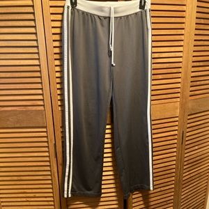 YekGear Grey & White Relaxed Fit Performance Pants